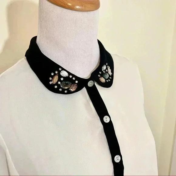 Iris white bejeweled button up blouse - Picture 4 of 8
